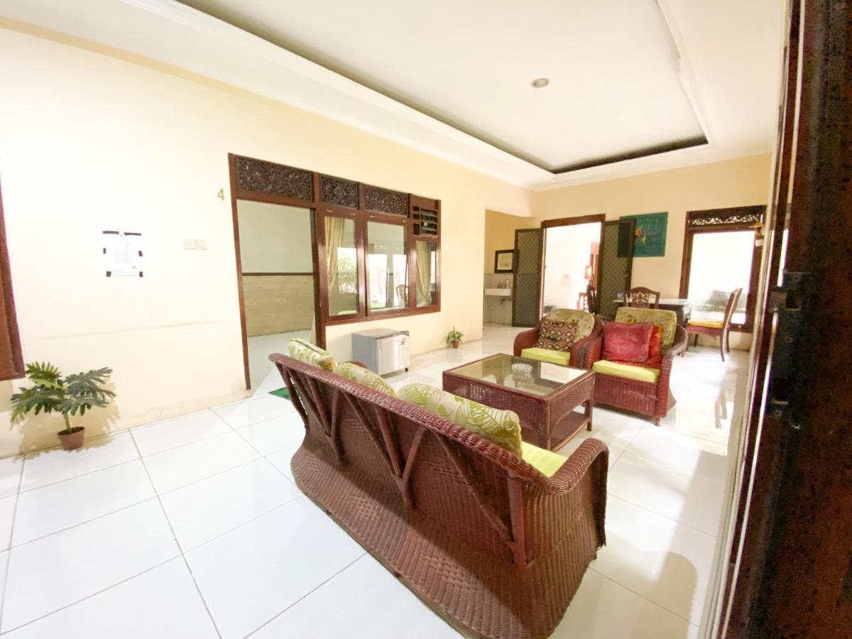Homey Guesthouse Near Sby Zoo Syariah Surabaya Exterior foto