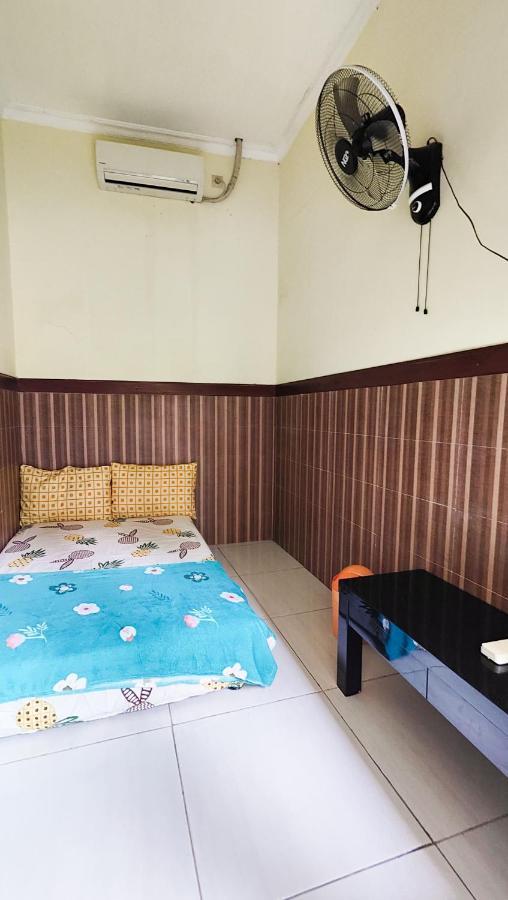 Homey Guesthouse Near Sby Zoo Syariah Surabaya Exterior foto